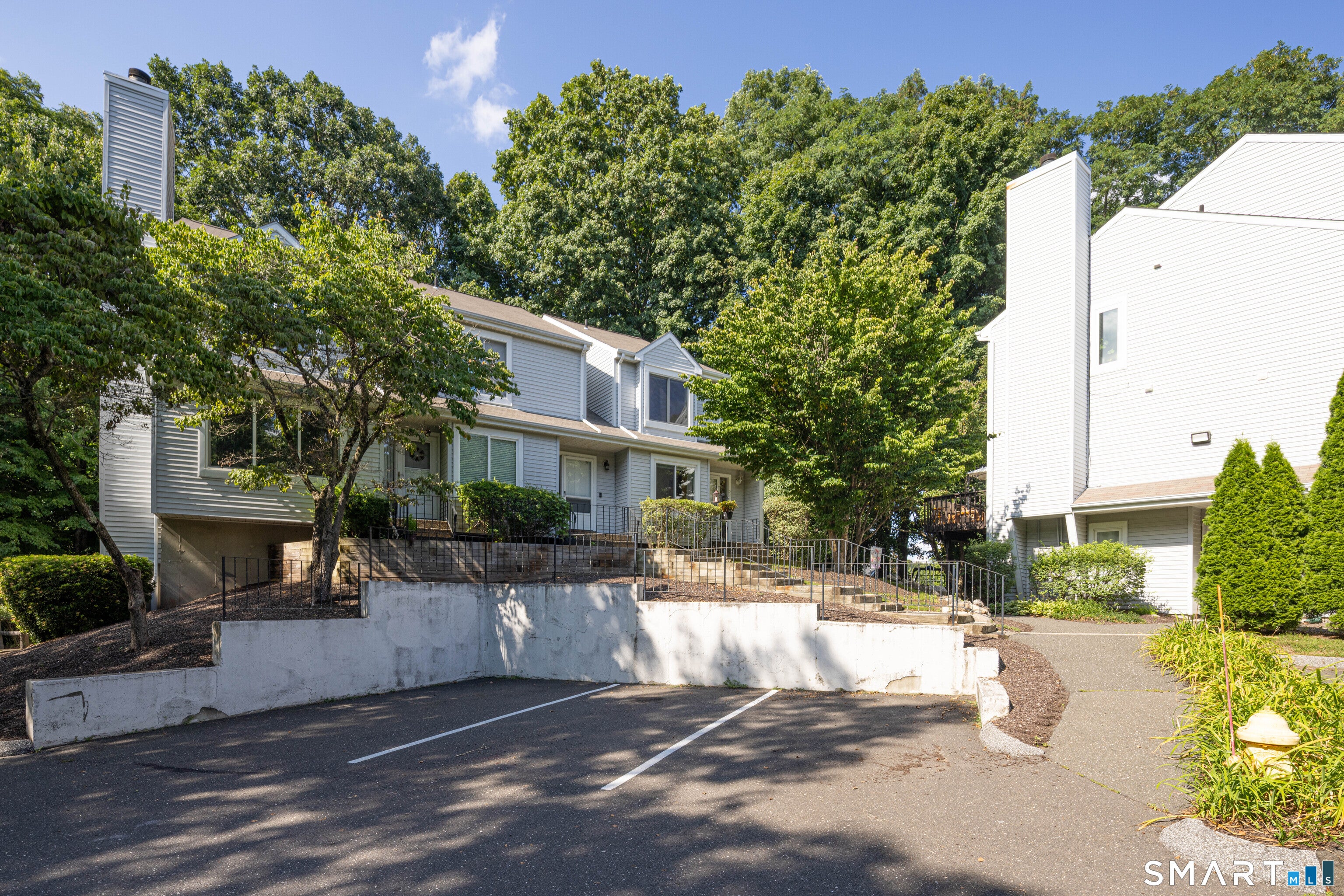 20 East Pembroke Road 22