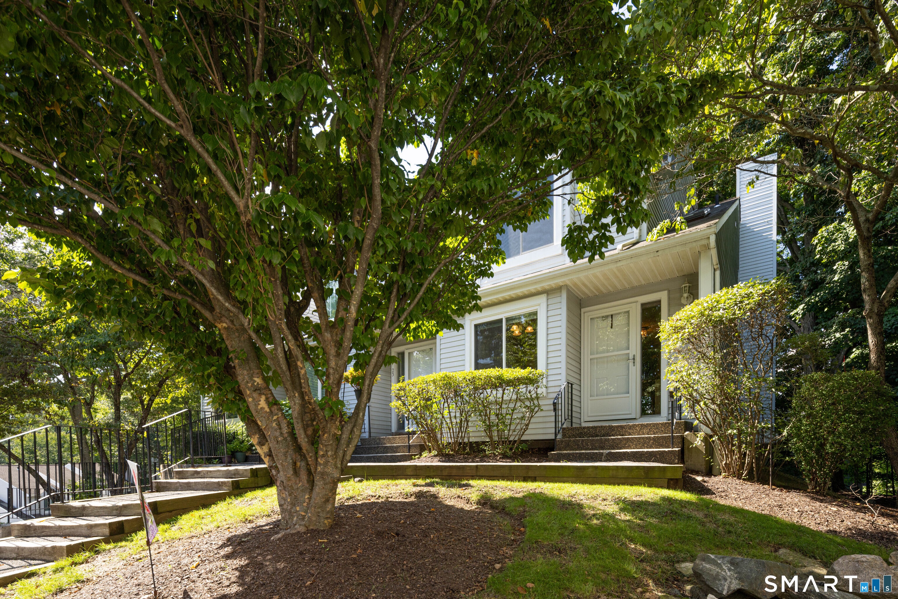 20 East Pembroke Road 22