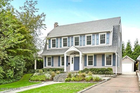 Photo of 2 Sound View Terrace, Greenwich, CT 06830 (MLS # 24133795)
