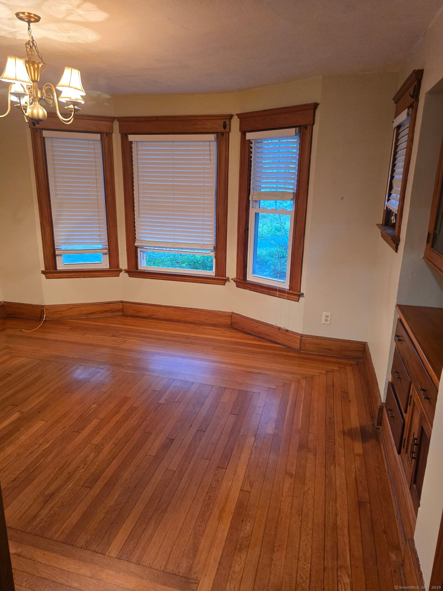 556 Savin Avenue, West Haven, Connecticut image 22