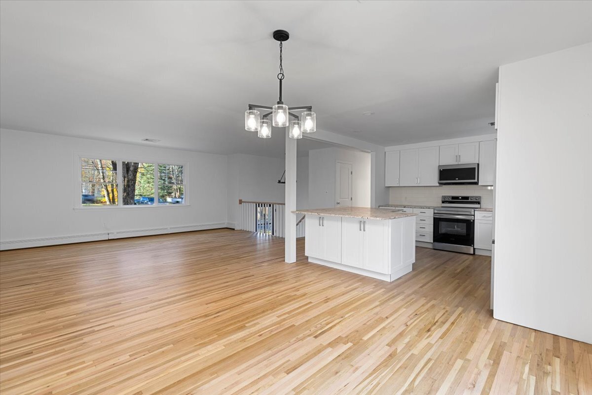 123 Old Hawleyville Road