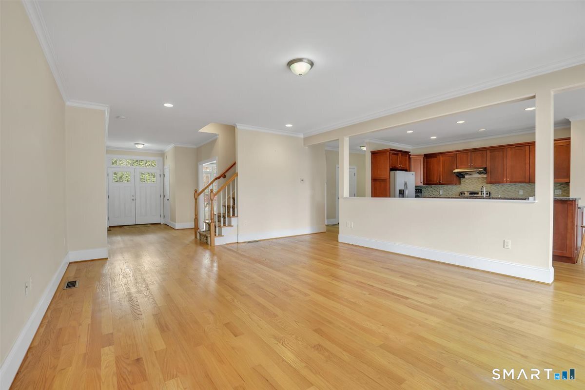 30 Beacon Hill Drive