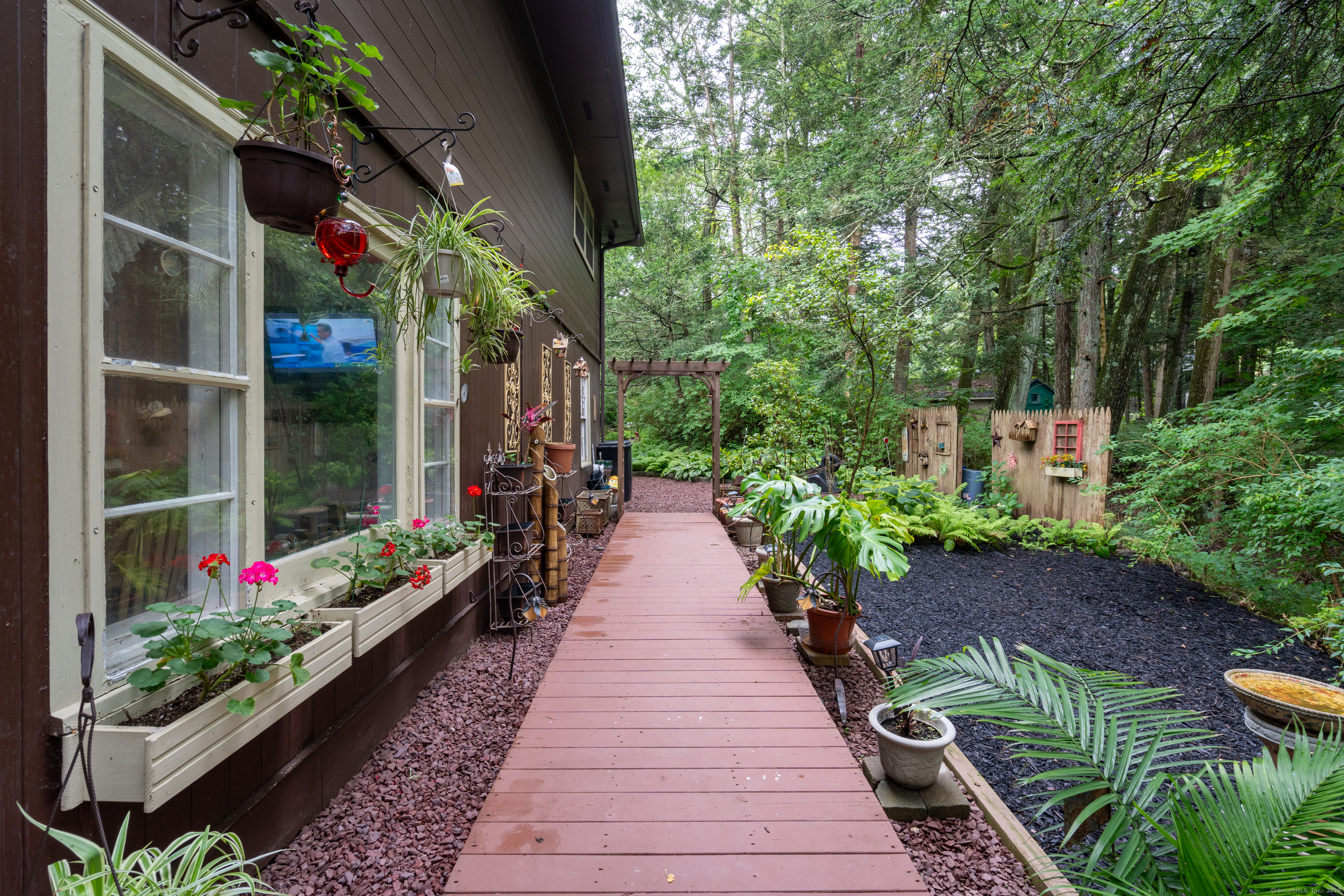 2 Oak Drive, Sherman, Connecticut image 10