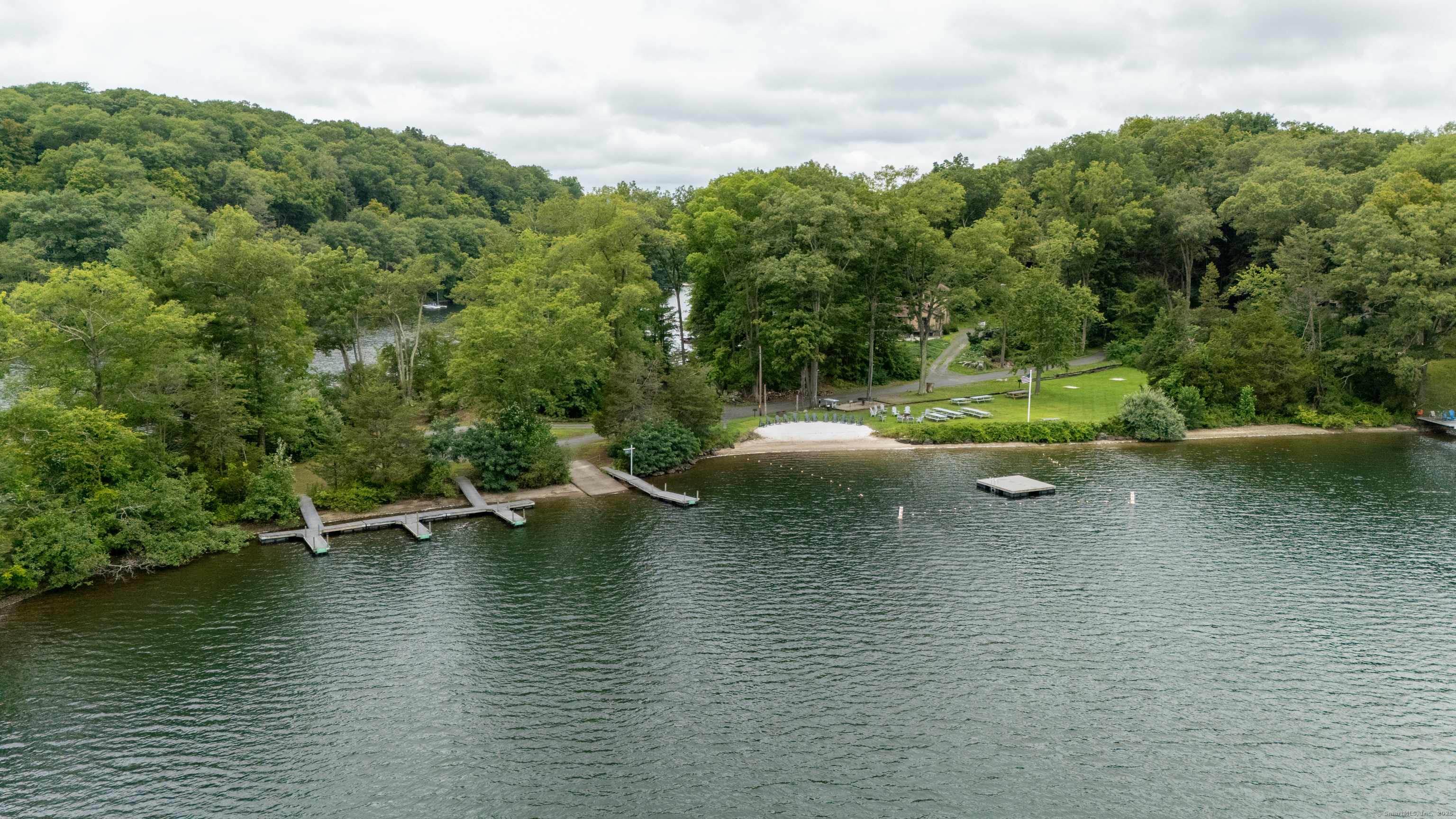 2 Oak Drive, Sherman, Connecticut image 38
