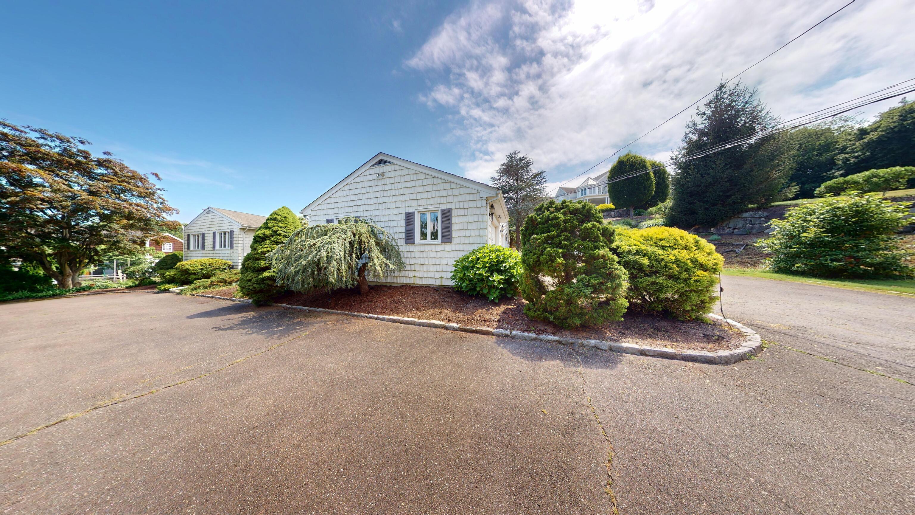 53 West Hill Circle