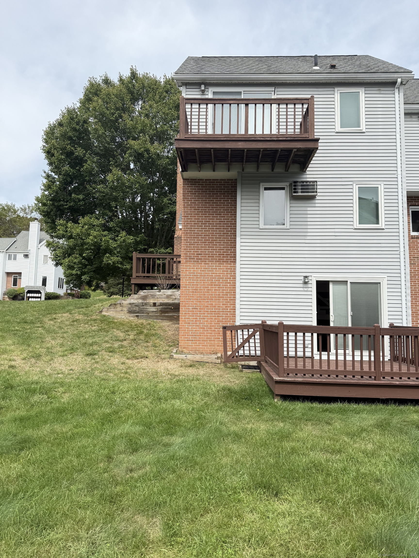 19 Eastbrook Heights C