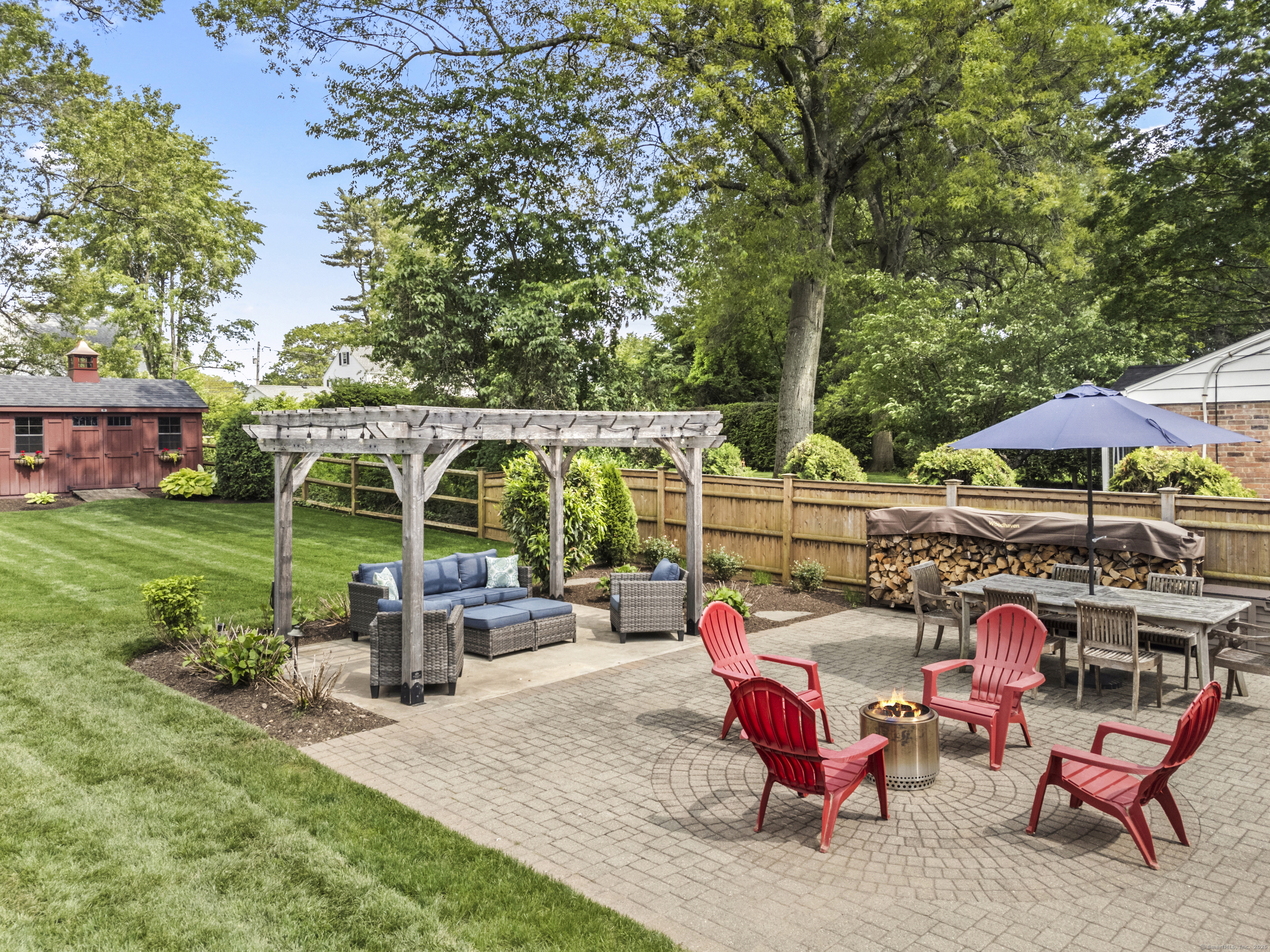 West Hartford, Connecticut 06107, United States, 3 Bedrooms Bedrooms, ,2 BathroomsBathrooms,Residential,Pending,147931