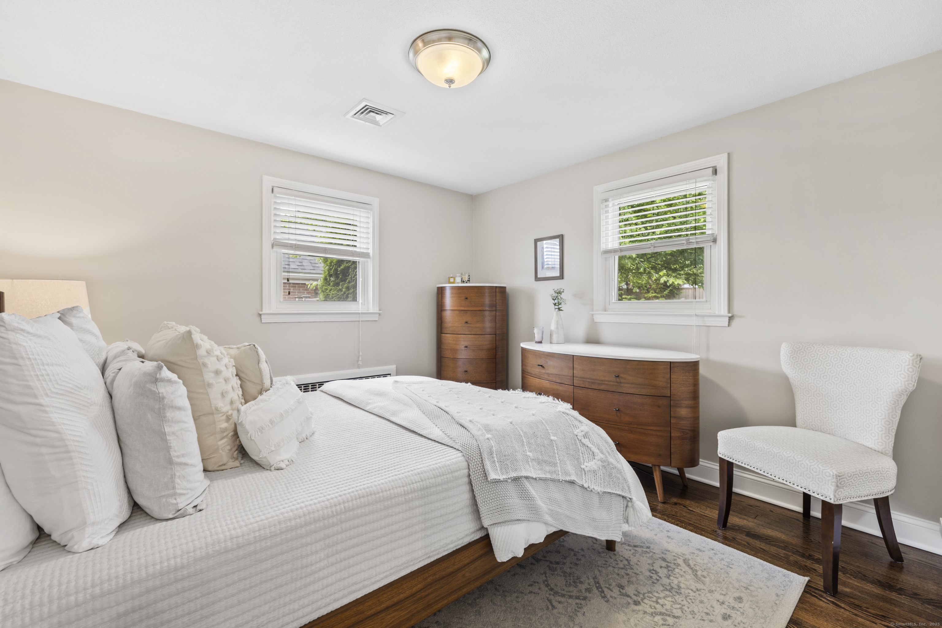 West Hartford, Connecticut 06107, United States, 3 Bedrooms Bedrooms, ,2 BathroomsBathrooms,Residential,Pending,147931