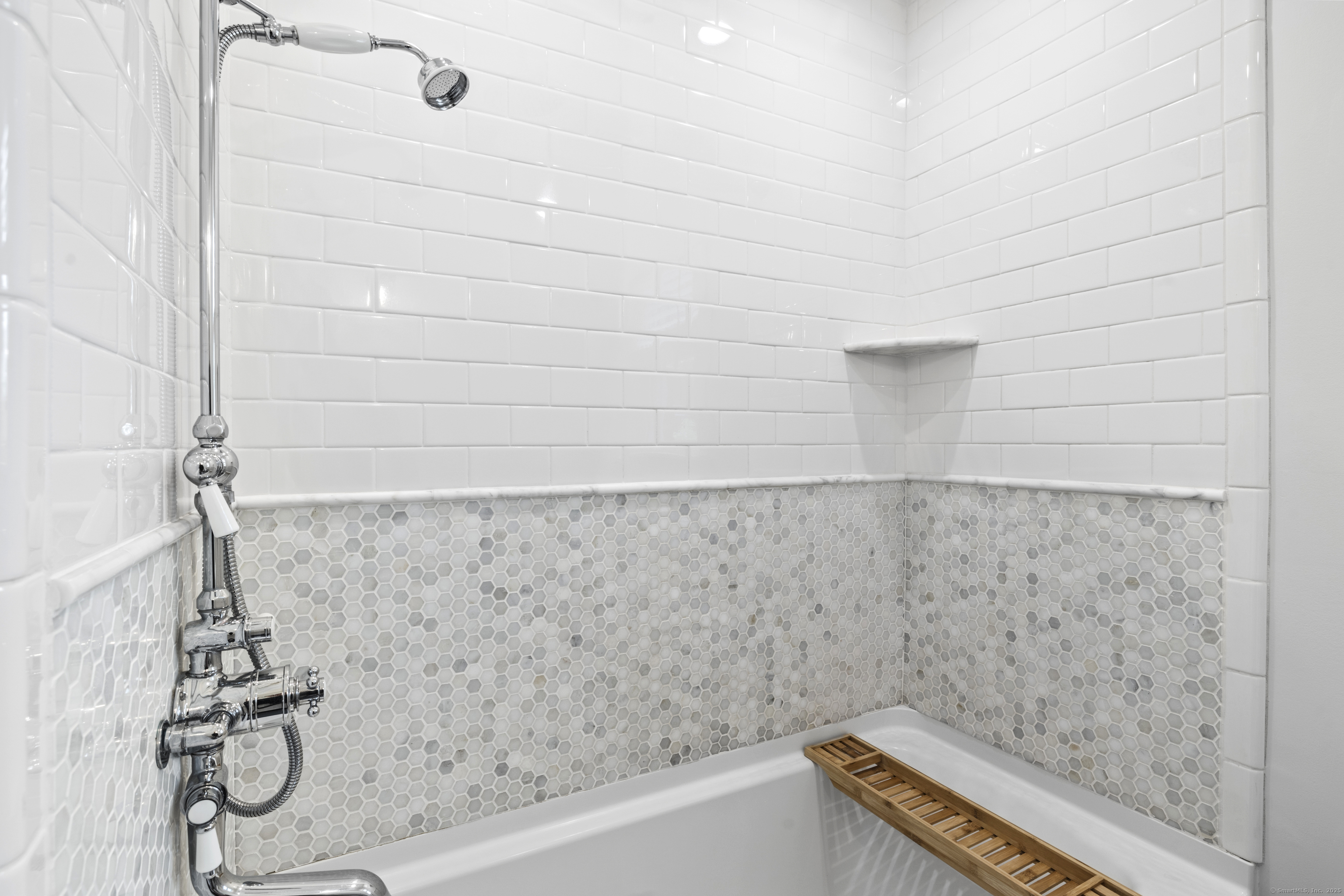 West Hartford, Connecticut 06107, United States, 3 Bedrooms Bedrooms, ,2 BathroomsBathrooms,Residential,Pending,147931