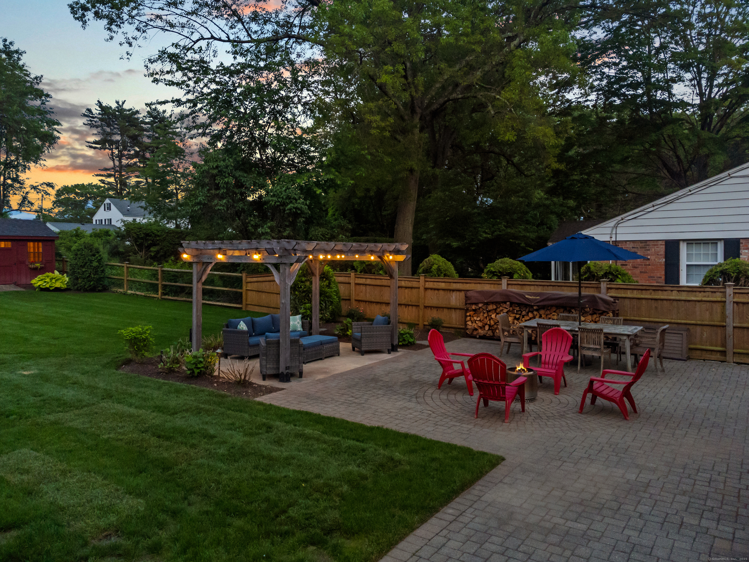 West Hartford, Connecticut 06107, United States, 3 Bedrooms Bedrooms, ,2 BathroomsBathrooms,Residential,Pending,147931