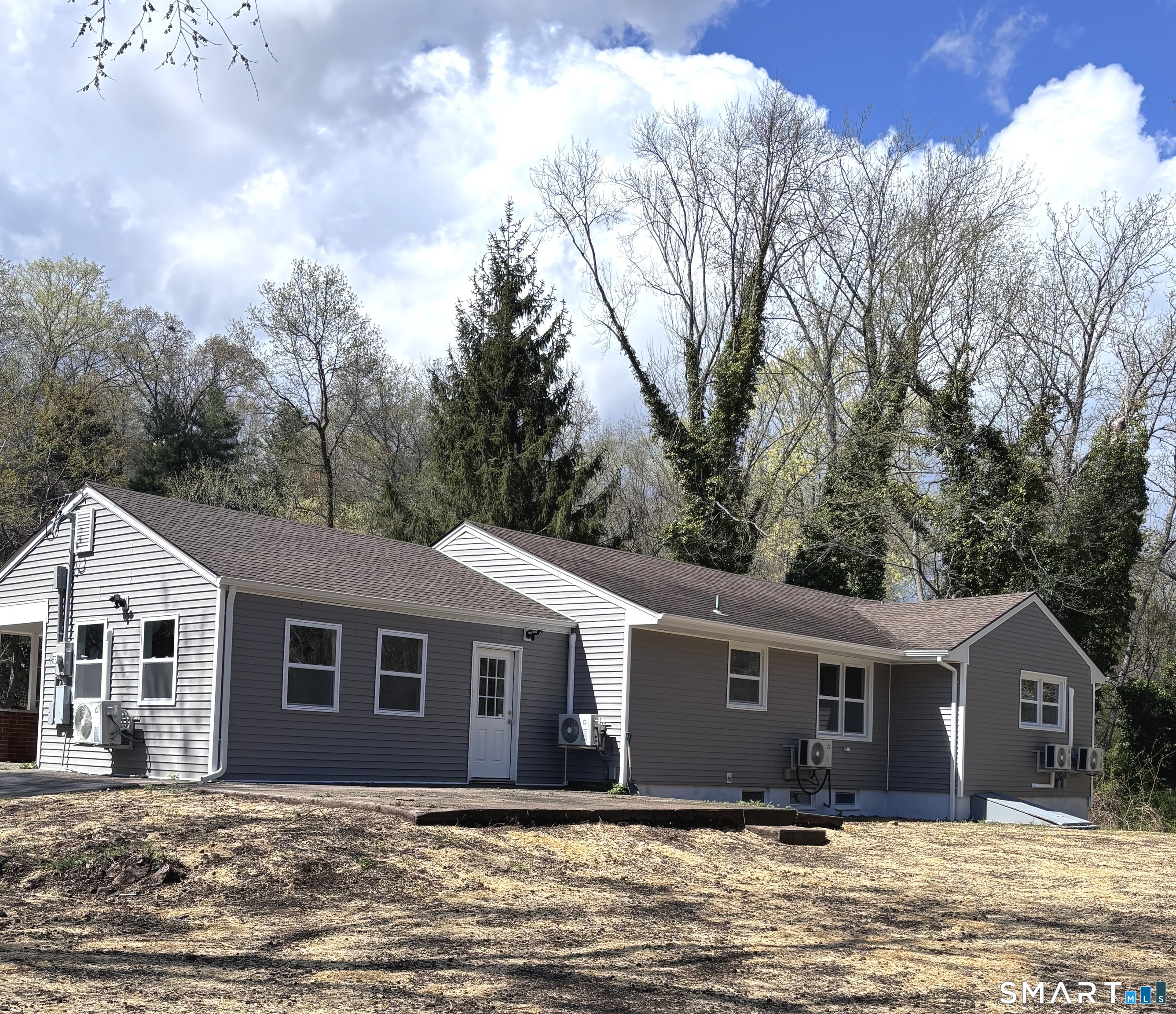 1107 North High Street