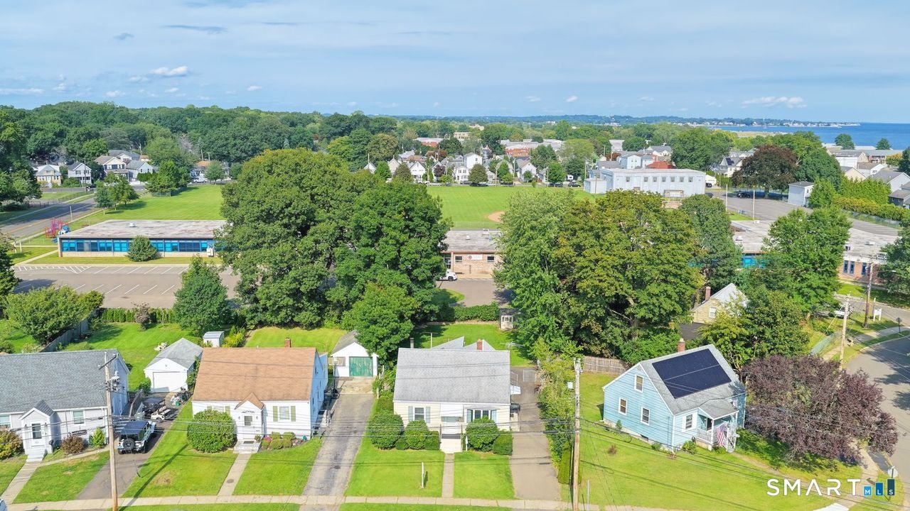 91 Bertrose Avenue