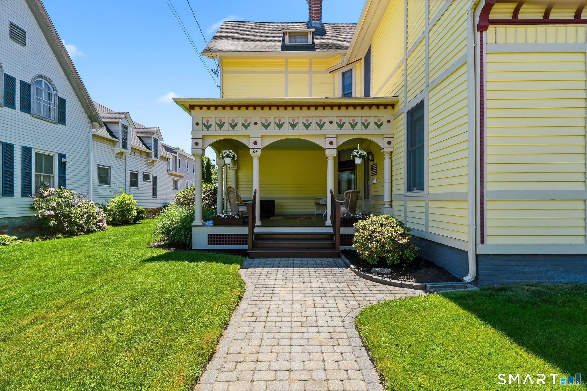 24 Lincoln Avenue