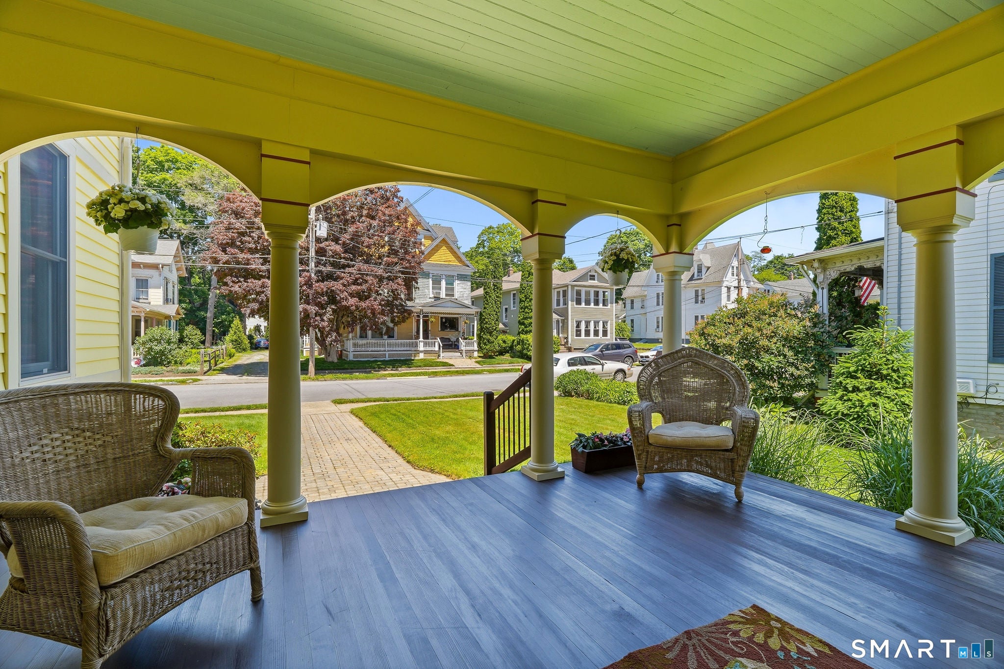 24 Lincoln Avenue