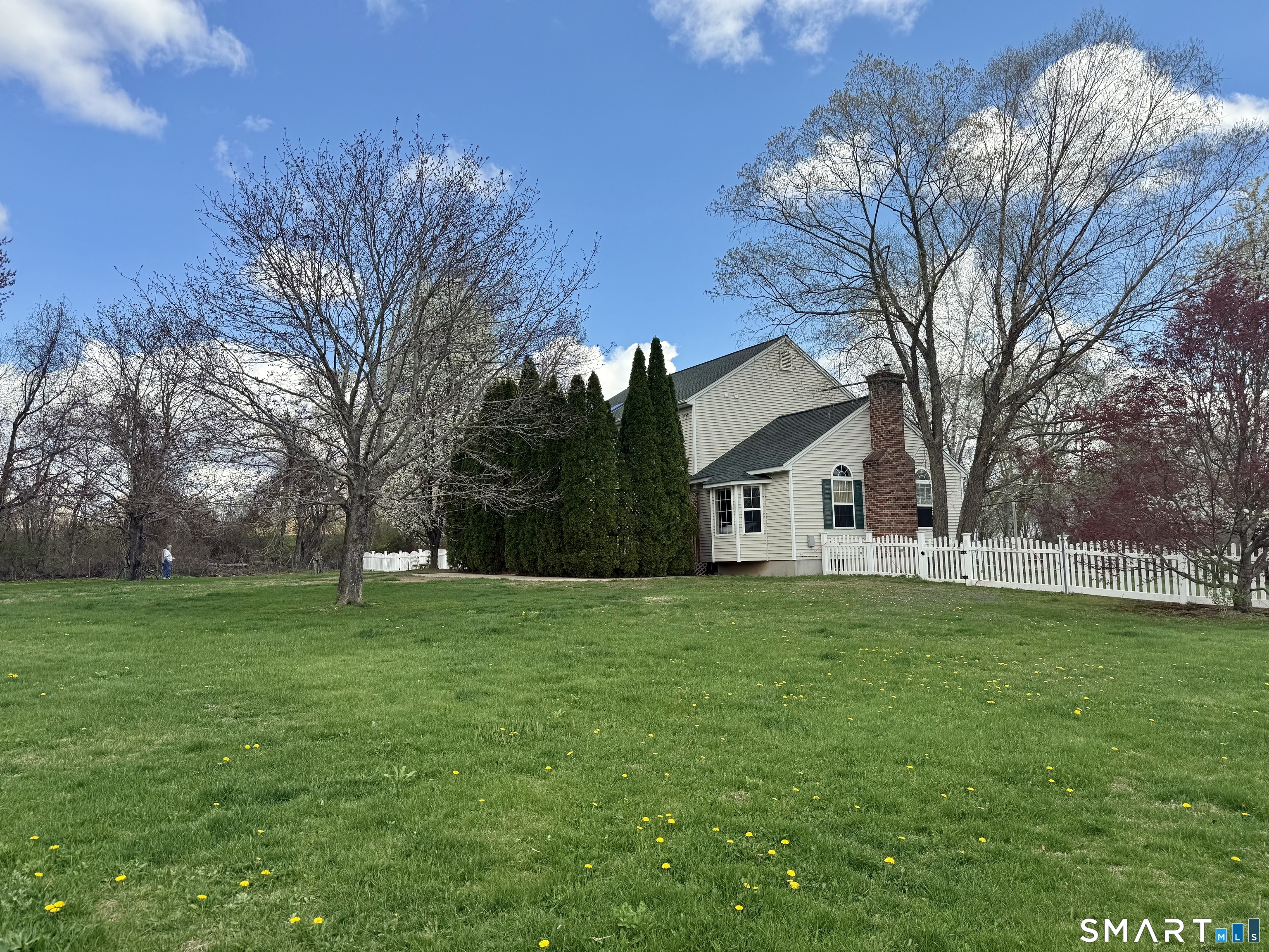 17 Autumn Ridge Road