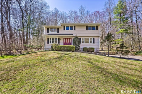 Homes For Sale - 145 Wilton Road<br/> Ridgefield, CT 06877