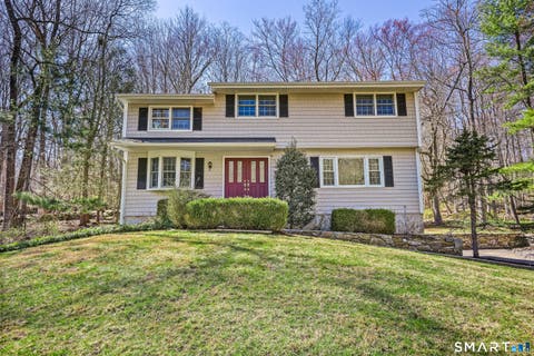 Homes For Sale - 145 Wilton Road<br/> Ridgefield, CT 06877