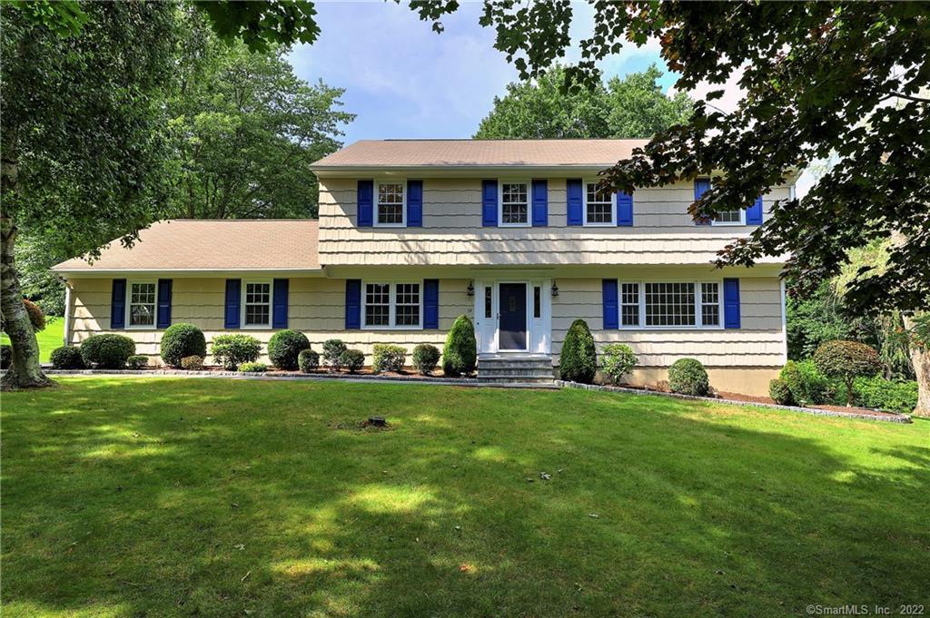 Photo 1 of 19 Deerfield Lane, Monroe, Connecticut, $389,000, Web #: 170091881