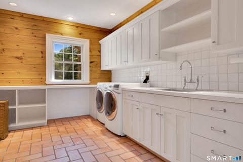 Tiny photo for 55 Bishop Lane, Avon, CT 06001 (MLS # 24162400)