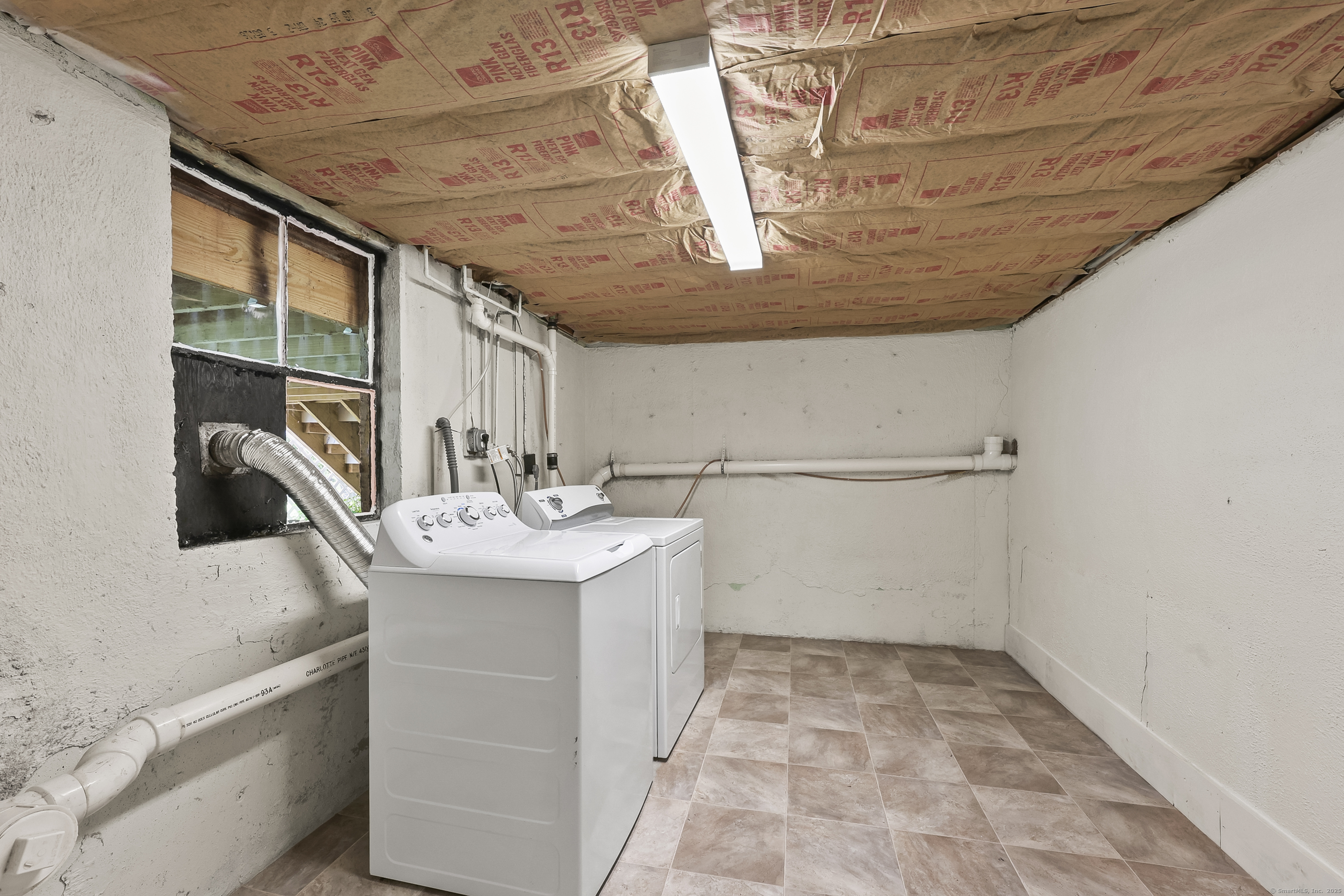 33 Jolley Road, Plainfield, Connecticut image 32