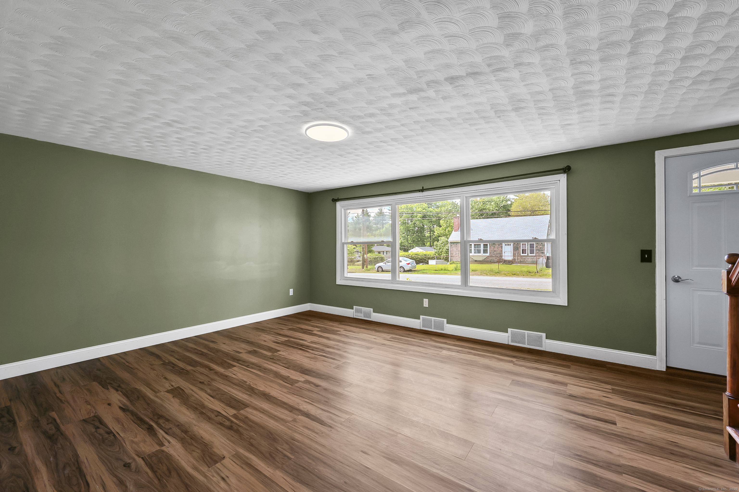 33 Jolley Road, Plainfield, Connecticut image 8