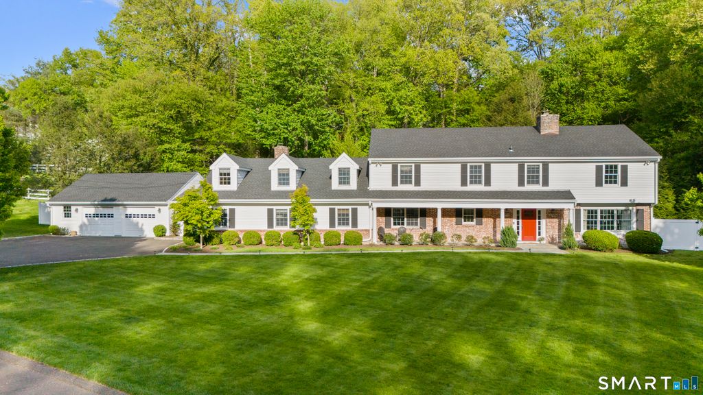 Photo of 38 Brodwood Drive, Stamford, CT 06902 (MLS # 24170597)