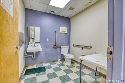 Tiny photo for 1229 Albany Avenue #404, Hartford, CT 06112 (MLS # 24212043)