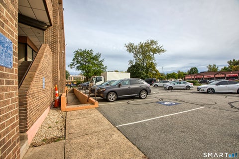 Tiny photo for 1229 Albany Avenue #404, Hartford, CT 06112 (MLS # 24212043)