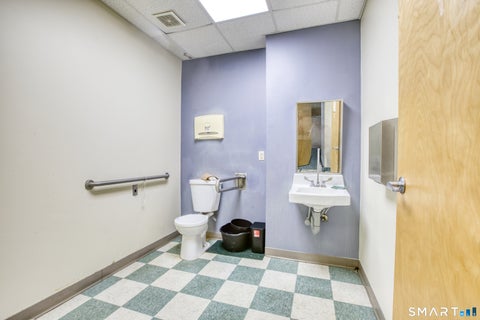 Tiny photo for 1229 Albany Avenue #404, Hartford, CT 06112 (MLS # 24212043)