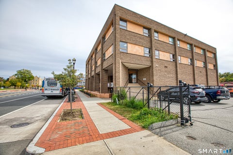 Tiny photo for 1229 Albany Avenue #404, Hartford, CT 06112 (MLS # 24212043)