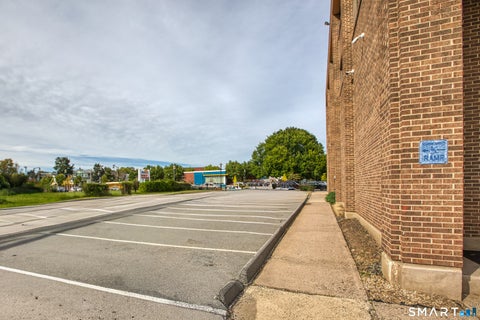 Tiny photo for 1229 Albany Avenue #404, Hartford, CT 06112 (MLS # 24212043)