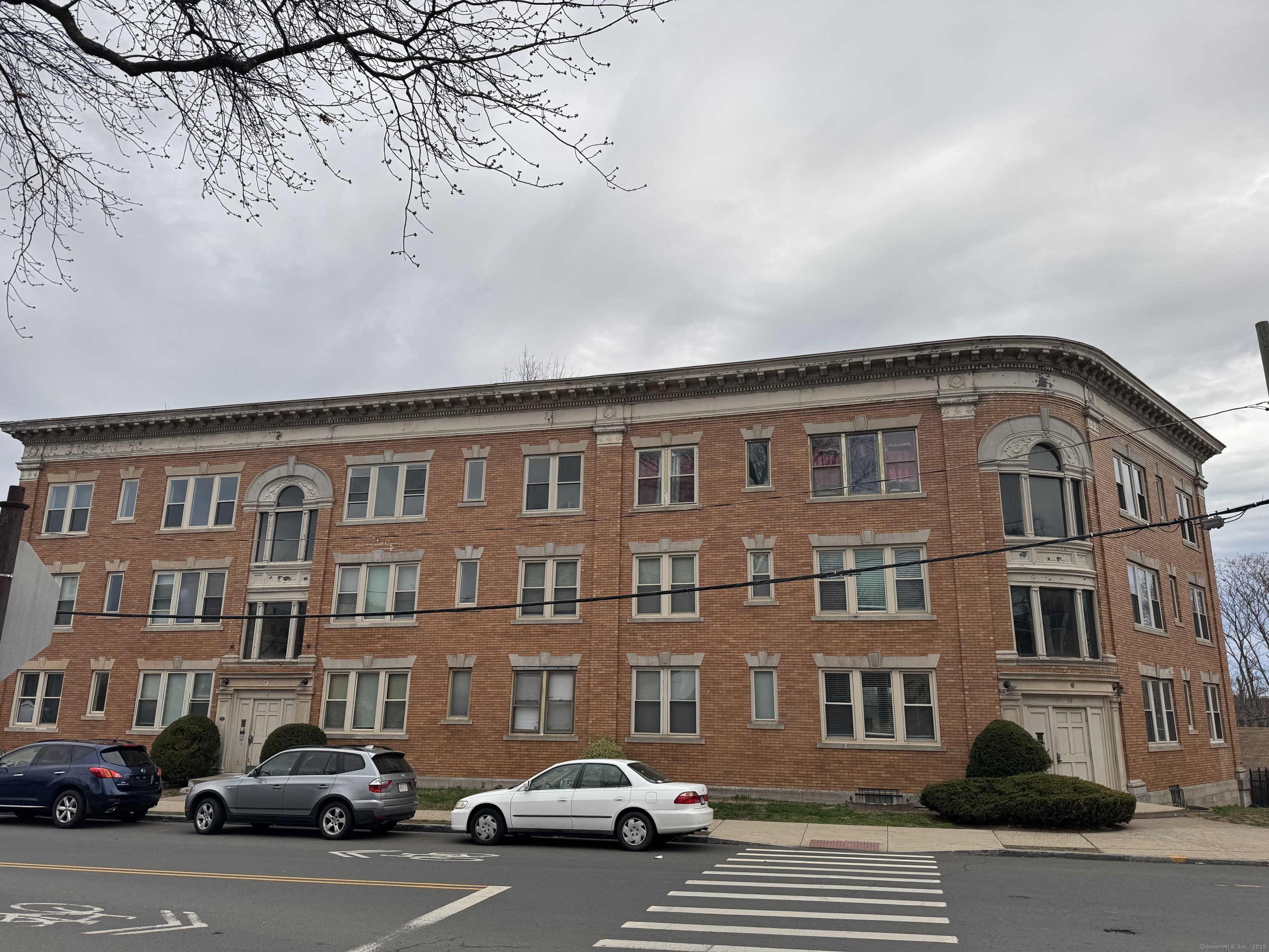 2 Fraser Place #APT B, Hartford, Connecticut image 1