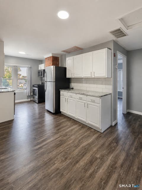 Tiny photo for 158 Chapel Street #3, Milford, CT 06460 (MLS # 24199256)