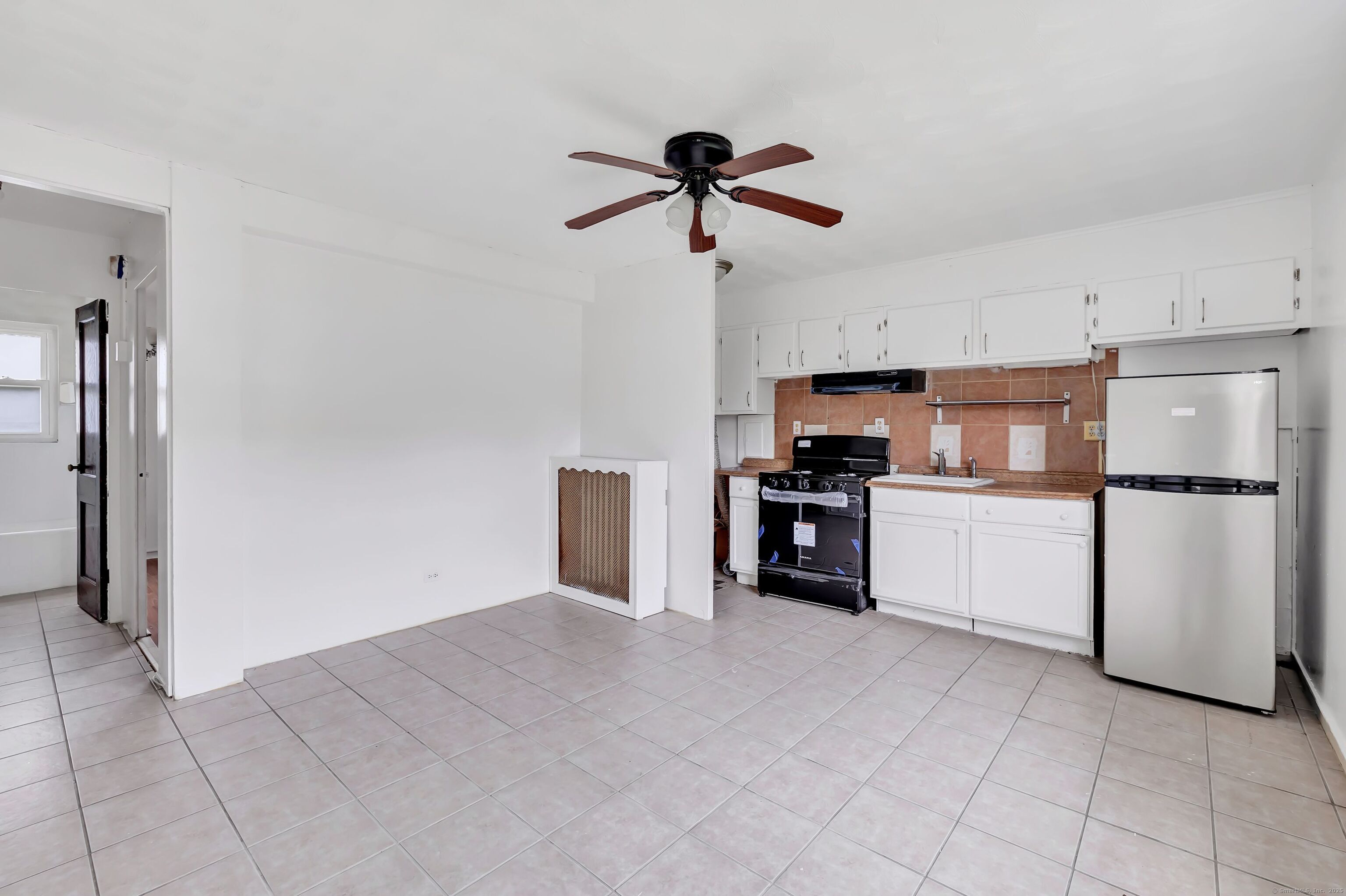 367 D Building 5 Granfield Avenue