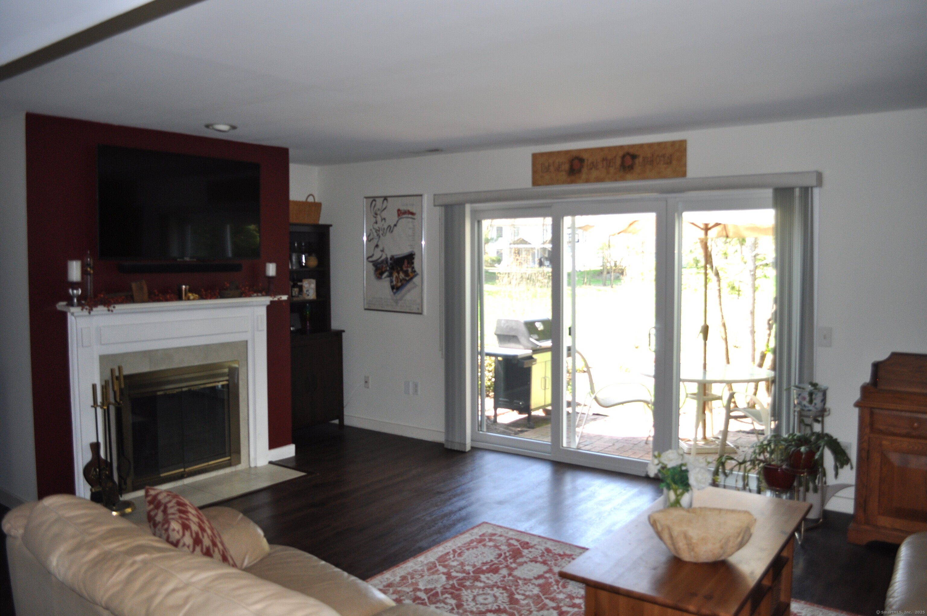 1 E Hayestown Road #142, Danbury, Connecticut image 2