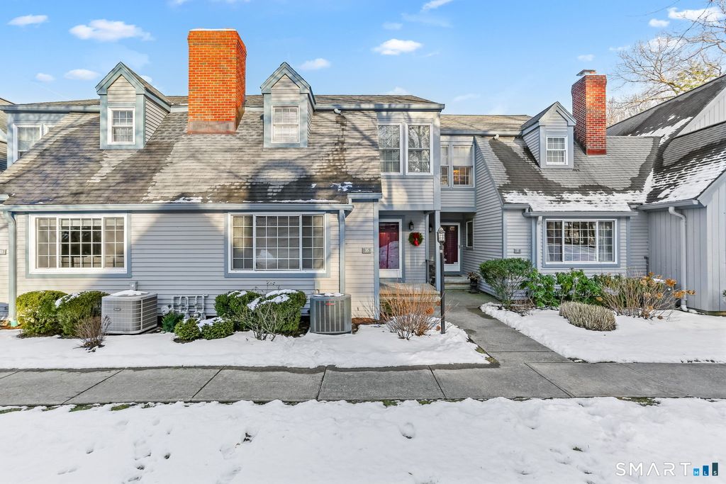 Photo of 35 Balmaha Court #35, Fairfield, CT 06825 (MLS # 24149033)