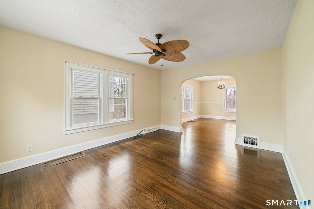 Photo of 9 Rockland Avenue, Watertown, CT 06779 (MLS # 24158337)