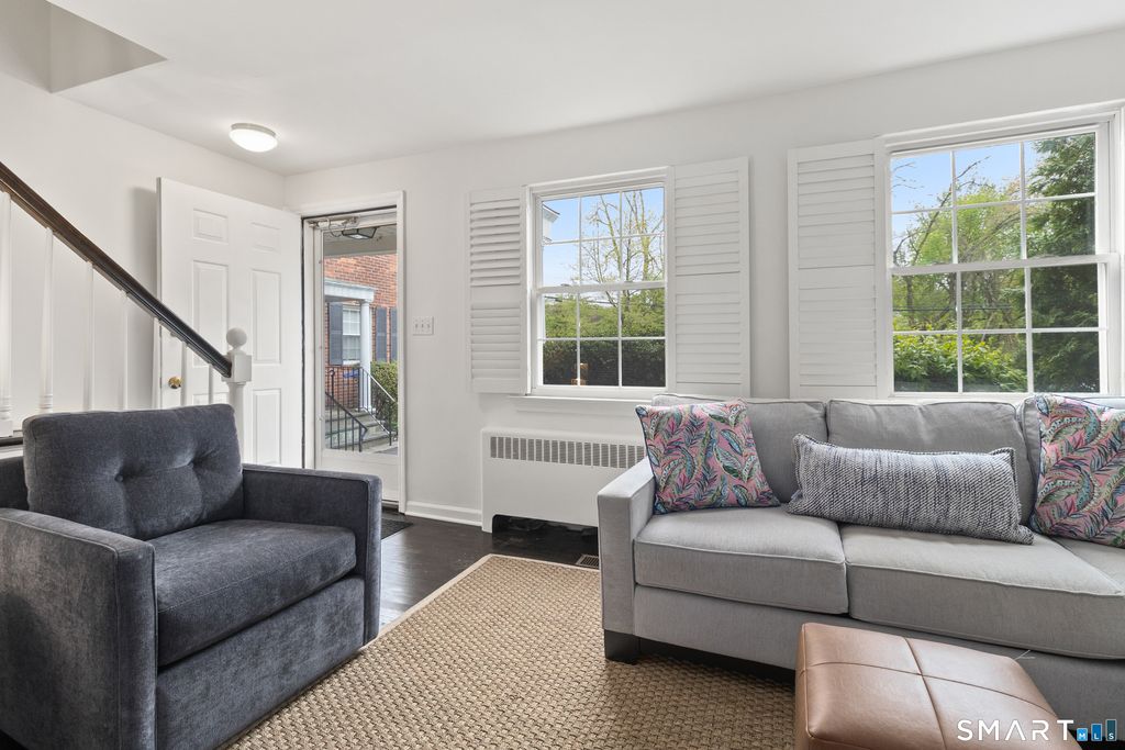 Photo of 289 Bridge Street #289, Stamford, CT 06905 (MLS # 24172095)