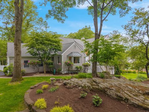 14 The Mews Westport CT 06880