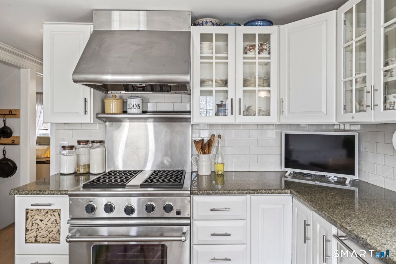 37 Cedar Crest Place