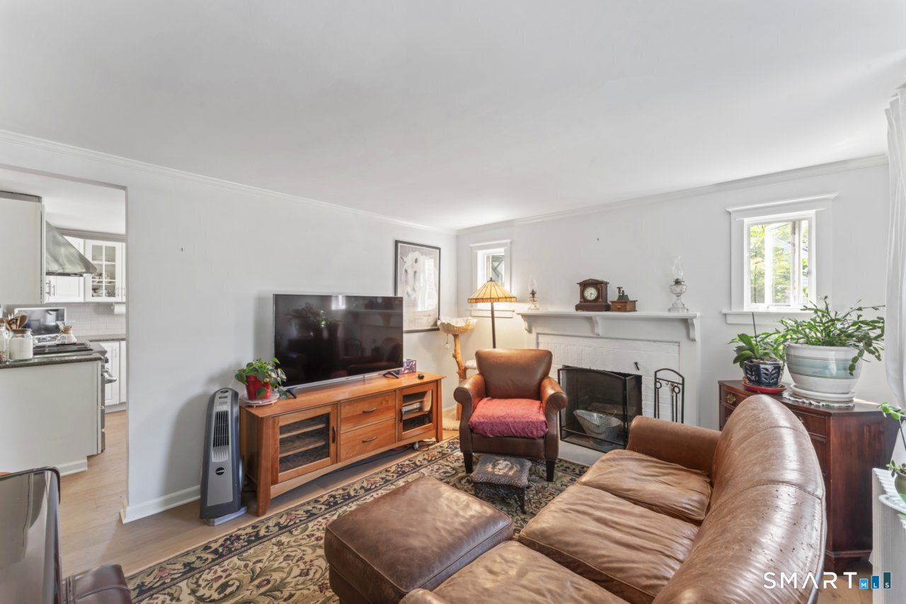 37 Cedar Crest Place