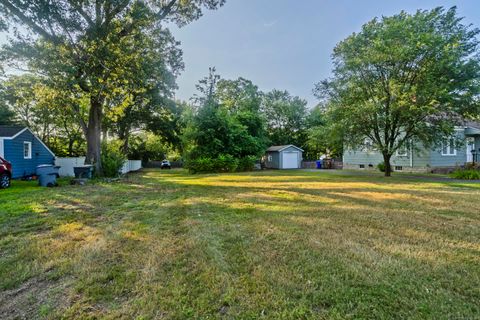 10-1/2 South Road Enfield CT 06082