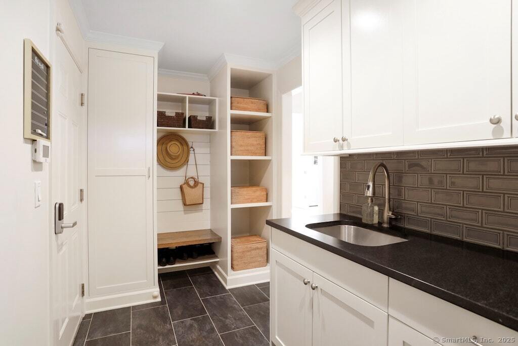 81 Silver Hill Road, Ridgefield, Connecticut image 15
