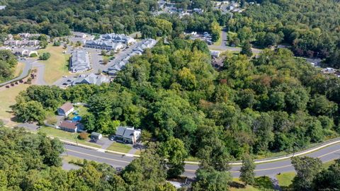 Tiny photo for 985 Hartford Turnpike, Vernon, CT 06066 (MLS # 24133532)