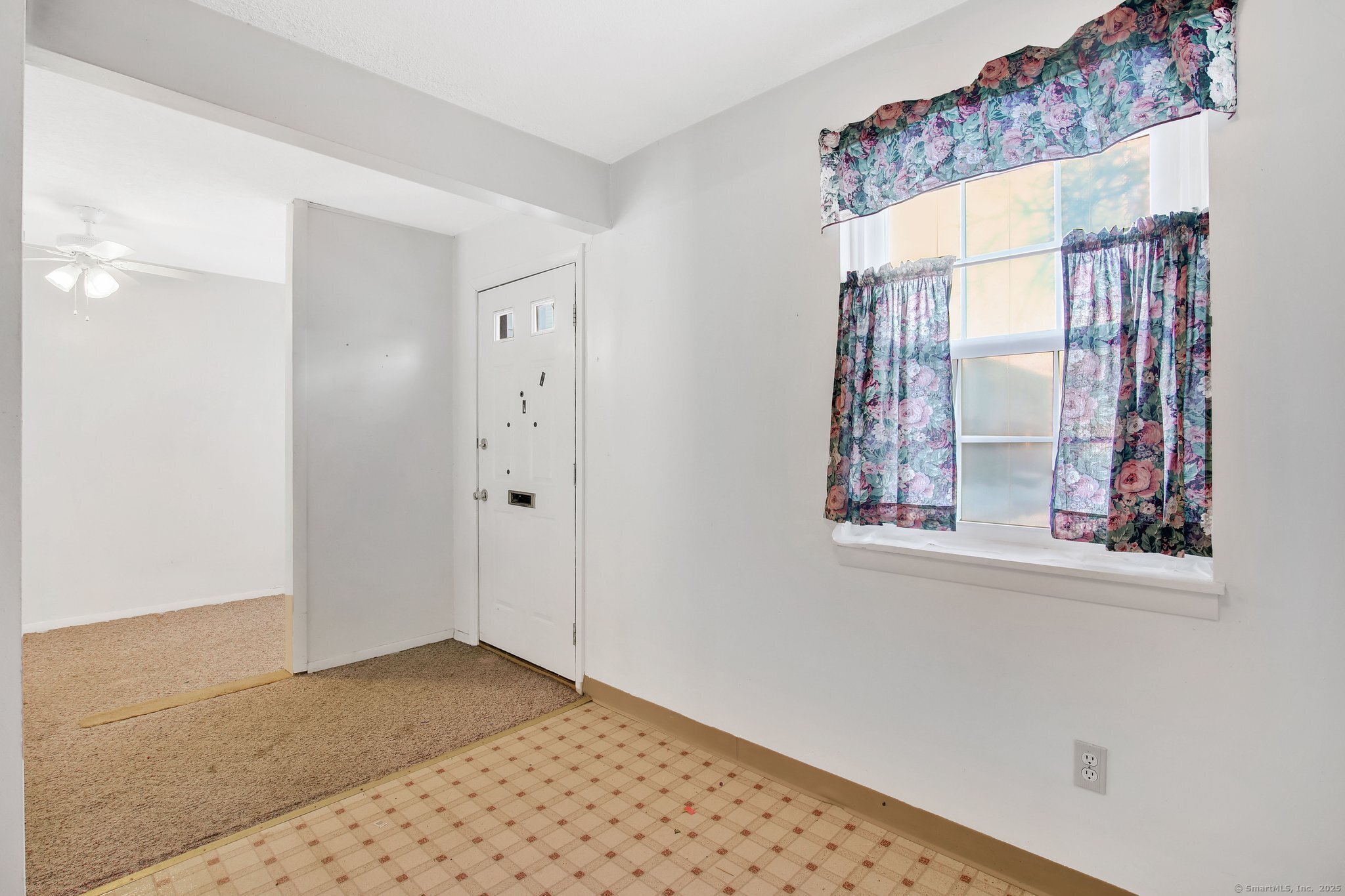17 Bradley Circle #F, Enfield, Connecticut image 6