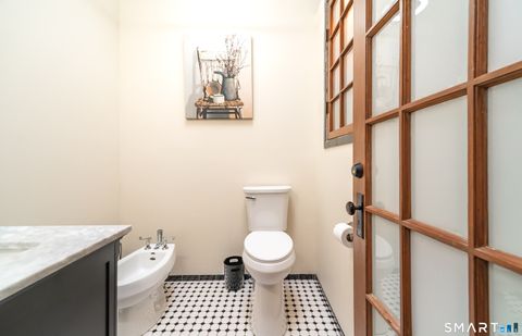 Tiny photo for 194 W Main Street, East Lyme, CT 06357 (MLS # 24167865)