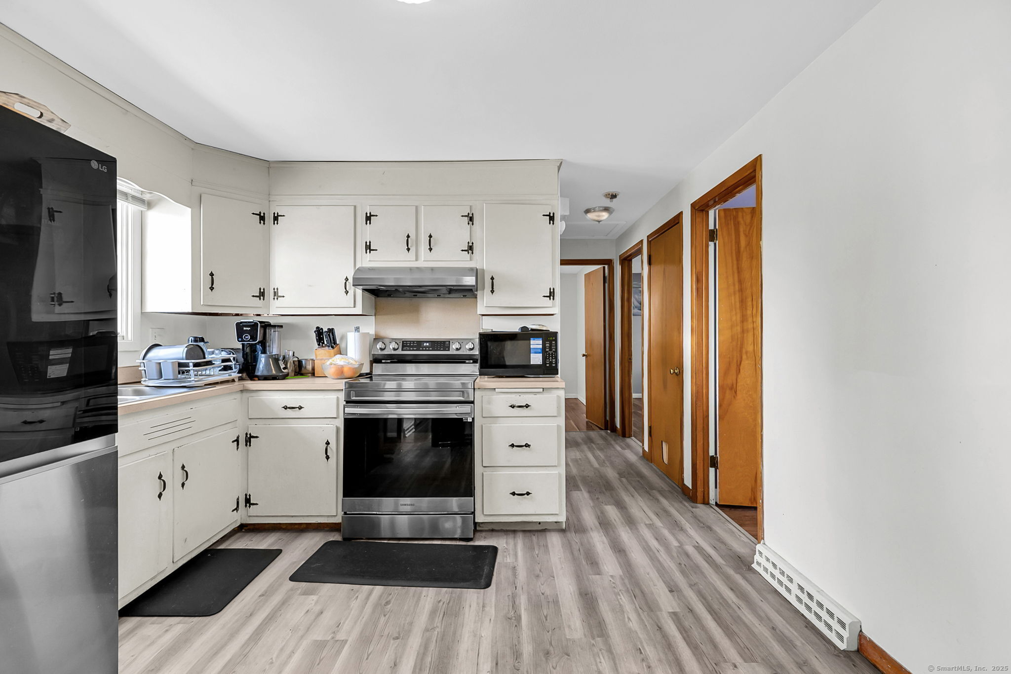 379 Circular Avenue, Hamden, Connecticut image 6