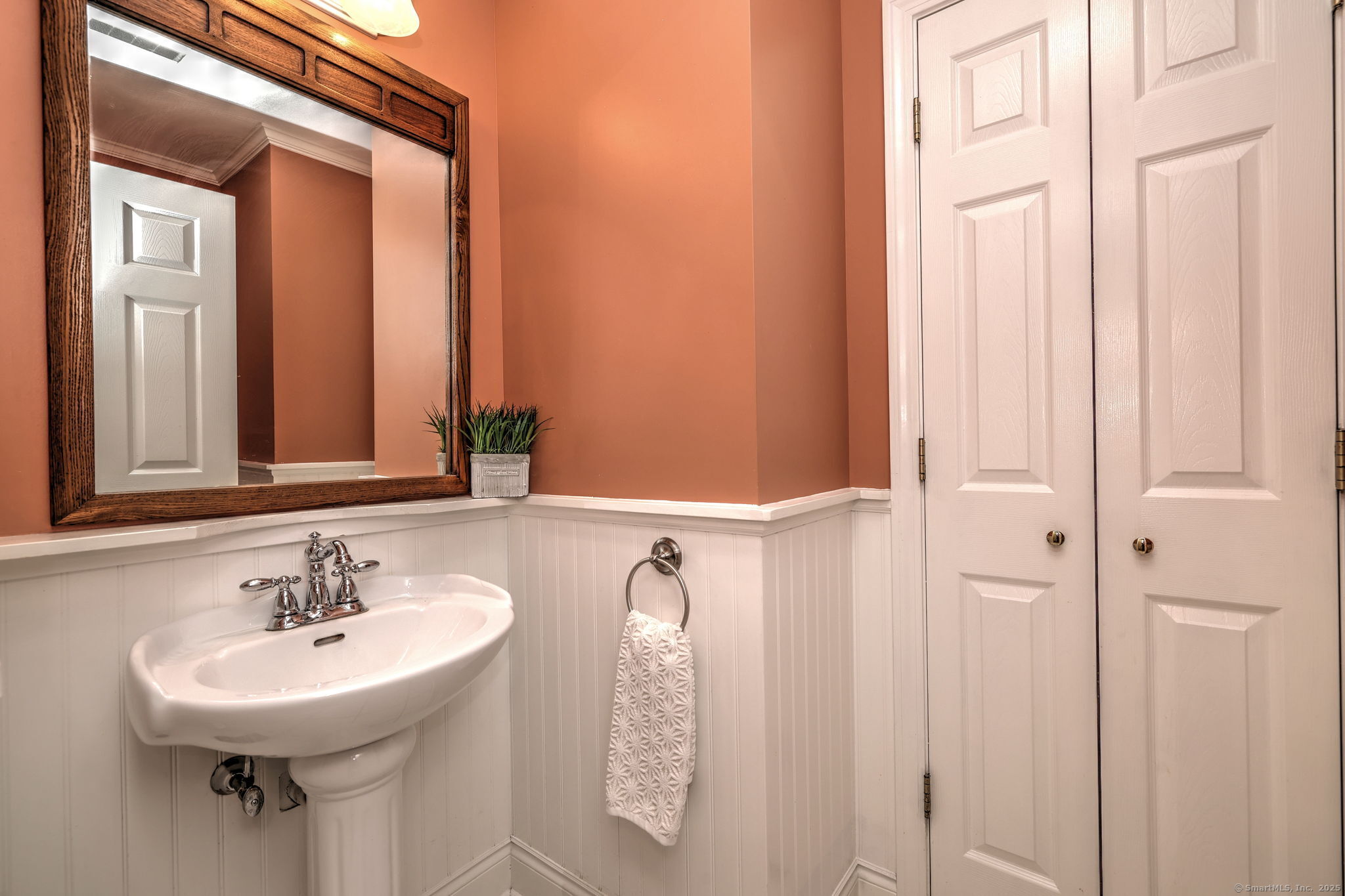 581 Chestnut Tree Hill Road, Oxford, Connecticut image 15