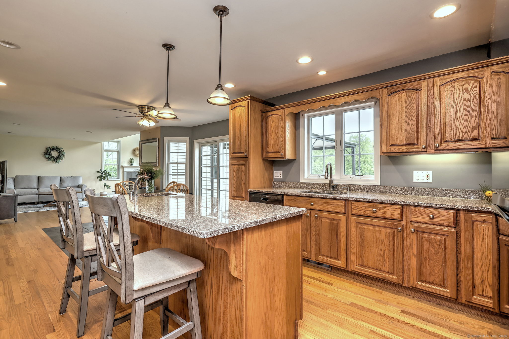 581 Chestnut Tree Hill Road, Oxford, Connecticut image 8