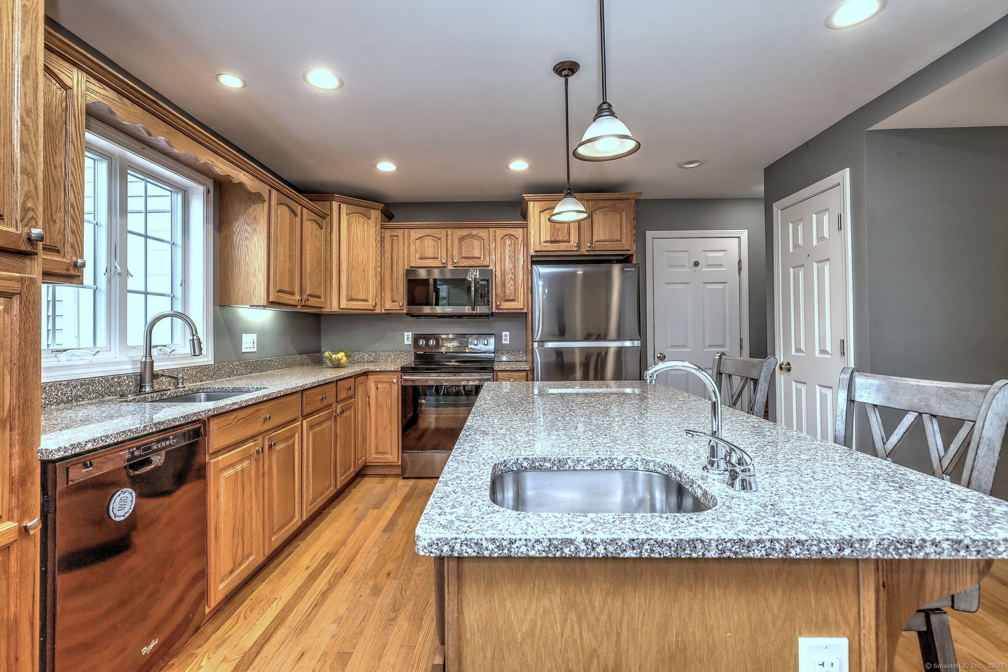 581 Chestnut Tree Hill Road, Oxford, Connecticut image 13